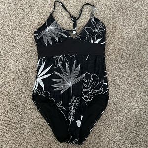 Carve Designs Dahlia One-Piece Swimsuit